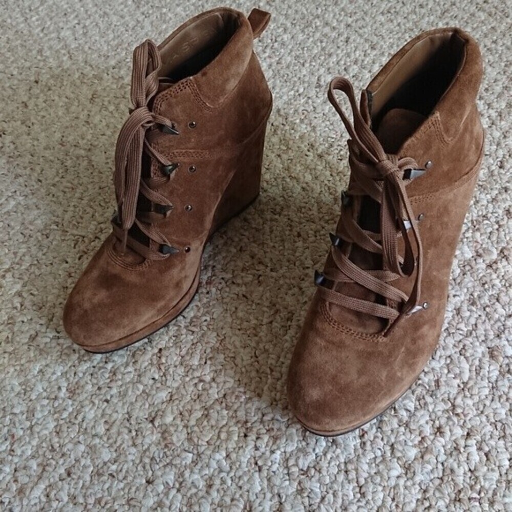 Via Spiga Dekel lace up bootie wedges Size 7.5